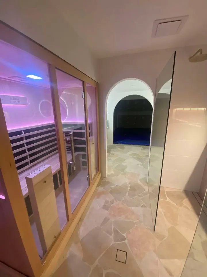 Tugun bathroom transformation from demolition and plumbing rough-in to the finished spa-like fit-out